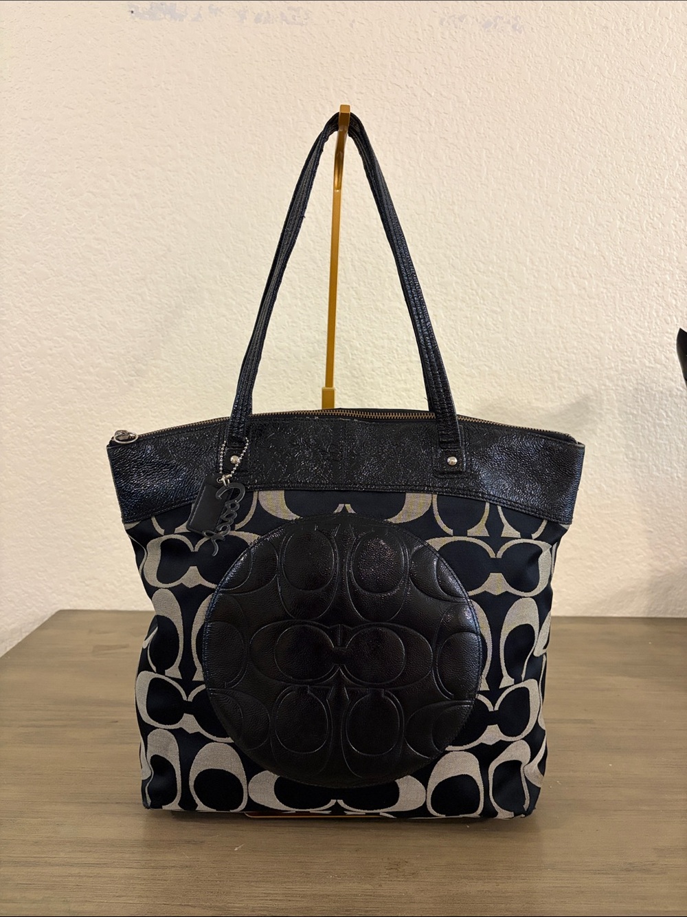 Coach Signature F18335 Laura Black Gray Jacquard Large Tote Handbag Purse